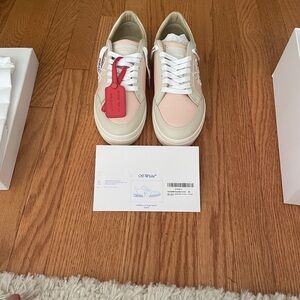 Off-White Beige and White Sneakers with Red Tag
